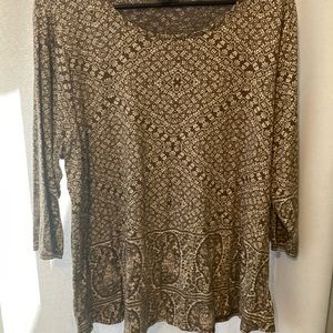 Lucky Brand gray and white pheasant top
